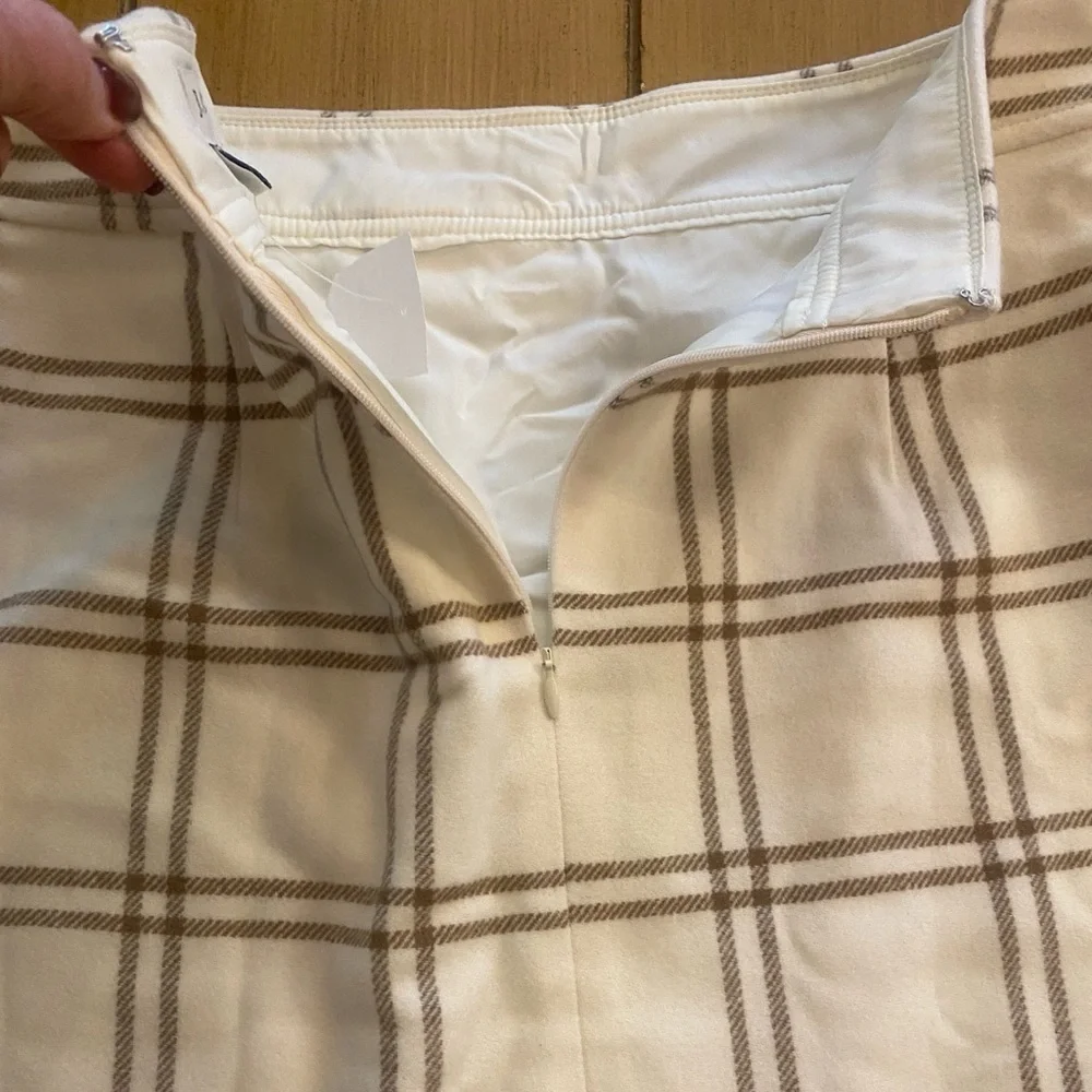 J.Crew Women’s Plaid Lined Skirt Cream Tan Zip On New Size 6